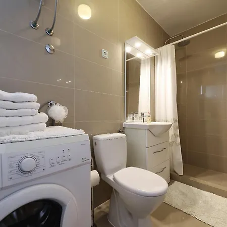 Apartamento Rosini, 300m From The With Shared Tavern And Bikes, *