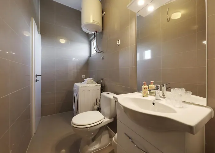 Rosini, 300m From The With Shared Tavern And Bikes, Daire Nin