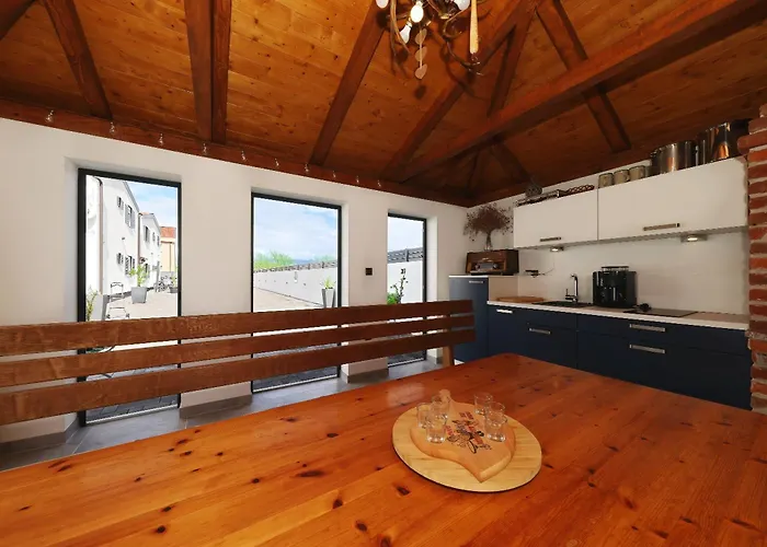 Rosini, 300m From The With Shared Tavern And Bikes,
