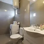 Apartment Rosini, 300m From The With Shared Tavern And Bikes, *